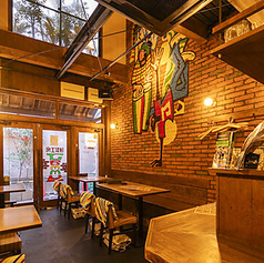 【貸切OK】吹き抜けの開放感が心地よく、ゆったり過ごせます。20名以下の貸切も承ります。お問い合わせください♪