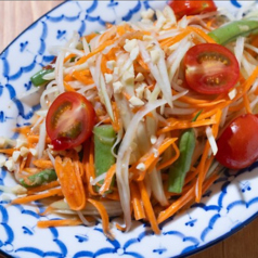 ソムタムタイ 青パパイヤのスパイシーサラダ