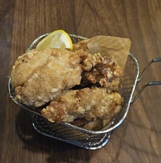 地鶏の唐揚げ
