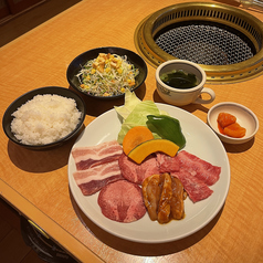 黒毛和牛の焼肉をリーズナブルな価格でご提供