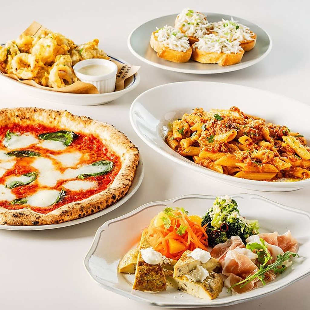 ピッツァ世界コンペティションで最優秀賞受のPIZZAは種類も豊富♪デリバリーも受付中！！