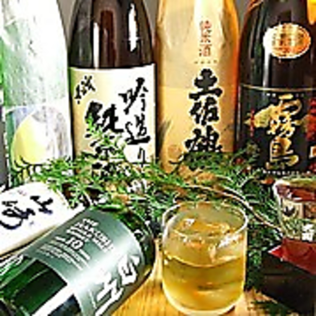 生ビールをはじめ店内全てのドリンクも330円(税込)均一！ウィスキーの山崎や白州、ワインや地酒もOK