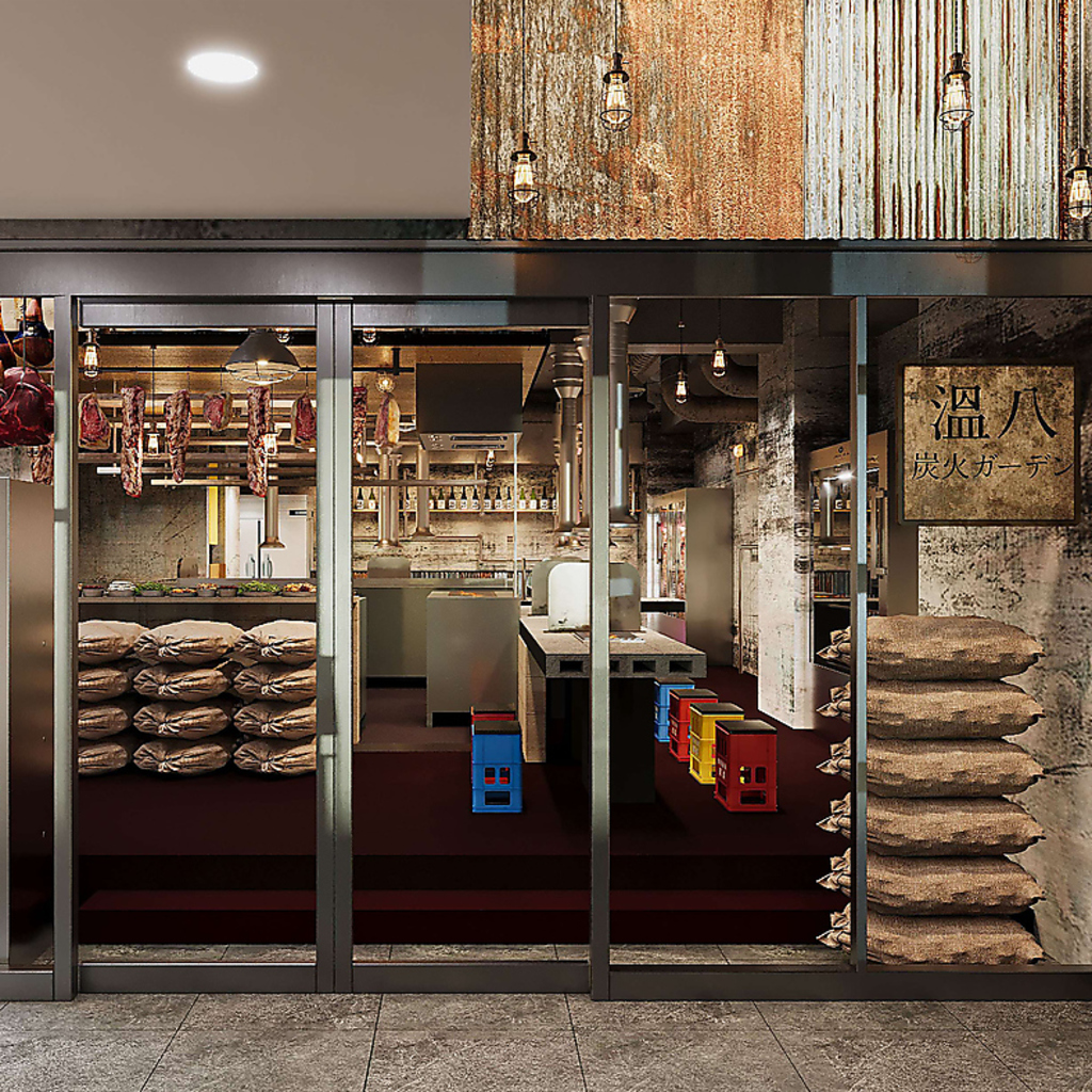 当店では、ランチタイム(11：00～15：00)での営業も行っております。楽しいひとときをお届けします♪