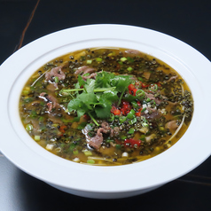 四川風山椒牛タン