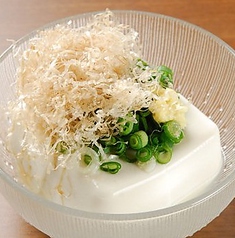 ●冷奴【Chilled tofu with ginger】