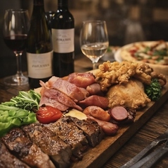 大衆バル サルーテ本町 金沢駅前店の特集写真