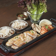 《韓国の味と日本の食文化を融合させたこだわりの逸品》