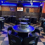 活気に溢れる店内！韓国の賑やかな夜の屋台に迷い込んだかのよう！ワイワイお酒もすすんじゃう★