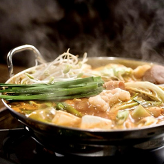 【焼肉だけじゃない！蔓自慢のホルモン入りチゲ鍋】の写真