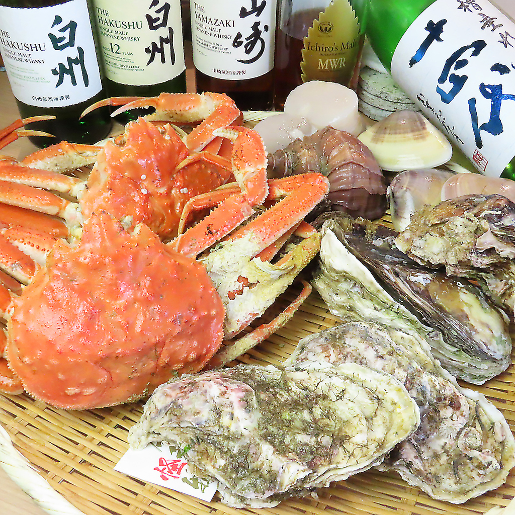 当店では新鮮な海鮮を毎日仕入れております！今が旬のお刺身や海鮮を、思う存分お楽しみいただけます