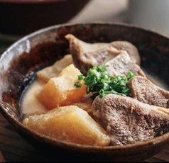 牛タン煮込み