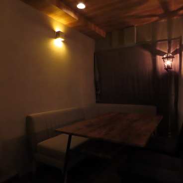 Bar Vermouth バーヴァムース 栄 伏見の雰囲気1