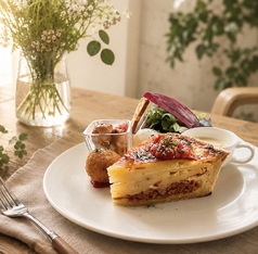 ランチ限定キッシュプレート