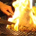 豪炎の中で焼かれる地鶏はリピート率99％！！！豪炎の中、行われる調理も『とり乃屋』の名物です。【焼き鳥・地鶏・居酒屋・飲み放題・天神・大名・女子会・デート・記念日・誕生日】