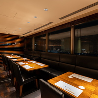 グループでも、接待でも。落ち着いた空間