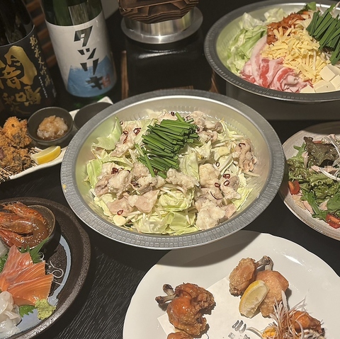 最大20名様までOK！鮮度抜群の刺身・名物手羽先・釜飯を味わう飲み放題付コースで宴会