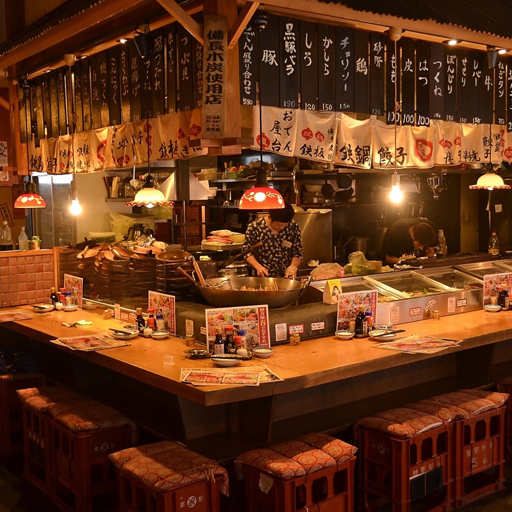 【柏駅南口 徒歩スグ】博多の風物詩“中洲の屋台村”の雰囲気と名物料理が楽しめる大衆居酒屋！