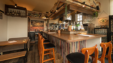 林間ワイン酒場 ハレノヒの雰囲気1