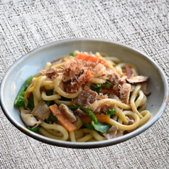 和風焼きうどん（カレー又は明太子マヨ味）
