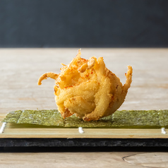 丁寧な手仕事、心のこもった料理の数々。