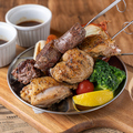 料理メニュー写真&nbsp;肉好きキャンプ飯盛り合わせ