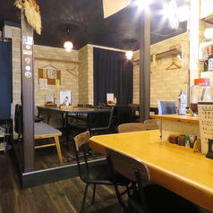 炭火焼鶏 とりとん 幕張の雰囲気2