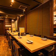 炭焼と海鮮 松栄 田町店の雰囲気2