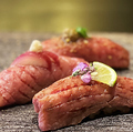 料理メニュー写真 松阪牛赤身・霜降り寿司 2種盛り