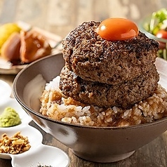 濃厚な蘭王たまごとともに◎ワンパクなのっけ丼♪