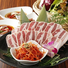 コラボ KollaBo 焼肉 韓国料理 エビスタ西宮店の特集写真