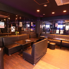 ソファでゆったりお寛ぎいただけます