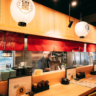 名物！明洞饅頭と旬の素材を楽しむ炉端焼き♪