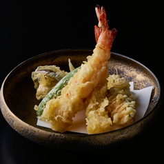 海老と季節野菜の天婦羅盛り合わせ