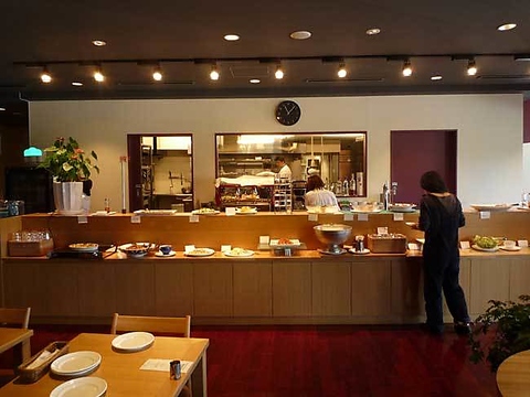 九州大学伊都キャンパス内　農学部の「食」と伊都の旬を選べるパスタ＆ブッフェで提供