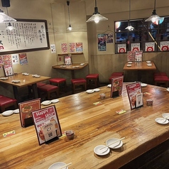 餃子屋 弐ノ弐 那覇店の雰囲気2