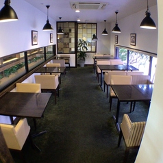 小上がり席は人数に応じて貸切予約も承ります！最大18名座れます。