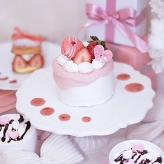 いちごの誘惑♪ポットティーで味わうティータイムいちごのショートケーキセット【お1人様2,500円(税込)】の写真