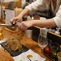 スタンドシャン食 TOKYO恵比寿 Champagne&GYOZA BARの雰囲気1
