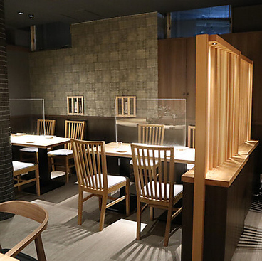 難波 焼とりporcの雰囲気1