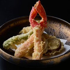 本ずわい蟹と季節野菜の天婦羅盛り合わせ