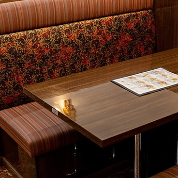 Diamond The Royal Asian Kitchen ダイヤモンド 聖路加ガーデン店の雰囲気1