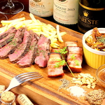 ボリューム満点！！肉盛り！！