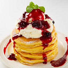クリームチーズ&フランボワーズパンケーキ