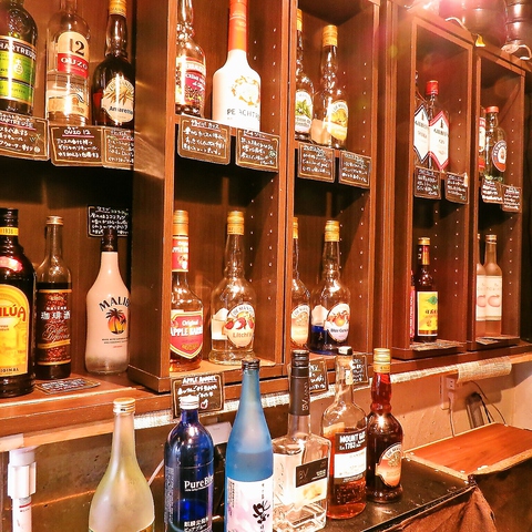 ウイスキー50種含む、全150種類以上が飲み放題が2499円！