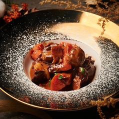 ブルゴーニュ風牛肉の赤ワイン煮込み