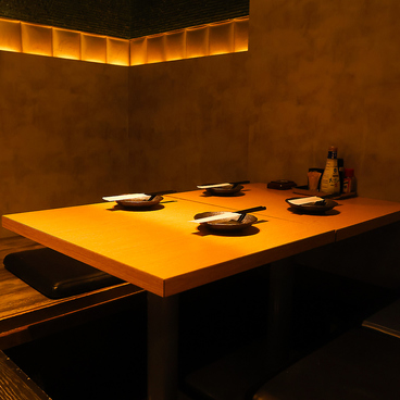 炭火ノ串や ニューハカタスタイル 刈谷駅前店の雰囲気1