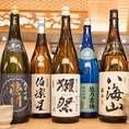 日本酒豊富に取り揃えております