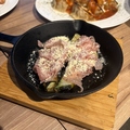 料理メニュー写真&nbsp;茄子とクリームチーズのグリル　生ハム添え