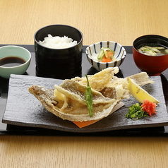 カレイ唐揚げ定食