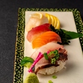 料理メニュー写真 本日の海鮮寿司3種盛り